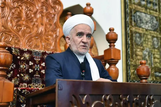 Tojikiston muftiysi botoks va tatuirovkadan voz kechishga chaqirdi