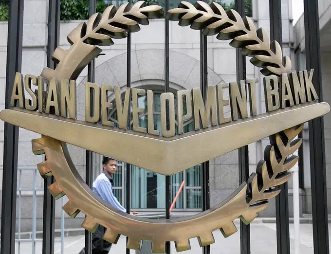 ADB provides $100mn to boost STEM education and youth empowerment in Uzbekistan