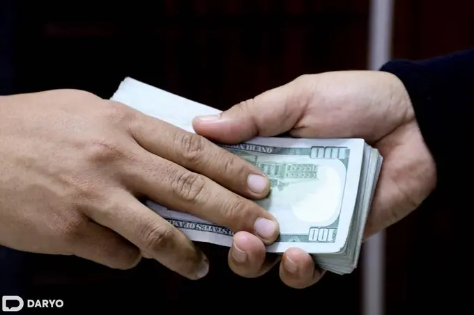 Тошкентда 35 минг доллар пора талаб қилган собиқ солиқчи ушланди