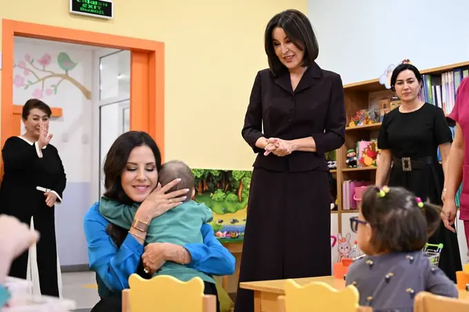 O‘zbekiston va Serbiya birinchi xonimlari “Imkon” bolalar bog‘chasiga tashrif buyurdi