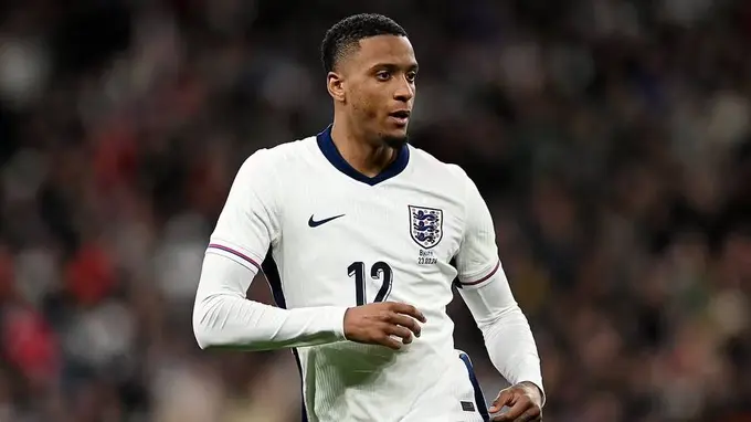 “Manchester Siti” Angliya terma jamoasi himoyachisini sotib olmoqchi
