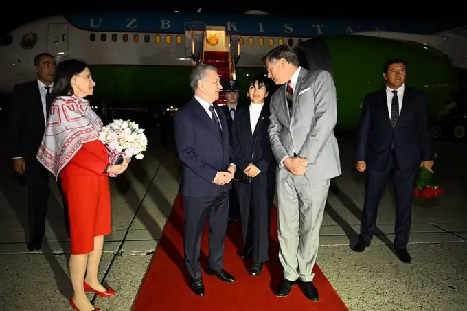 Shavkat Mirziyoyev AQSHga yetib bordi