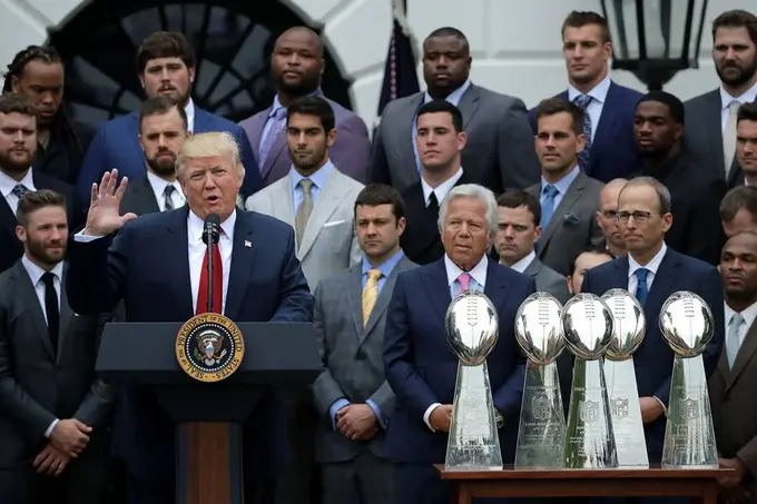 Donald Tramp o‘zining nomi bilan atalgan stadion bo‘lishini xohlamoqda — ESPN