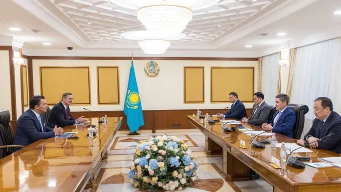 Kazakhstan explores sustainable aviation fuel plant with U.S. company LanzaJet