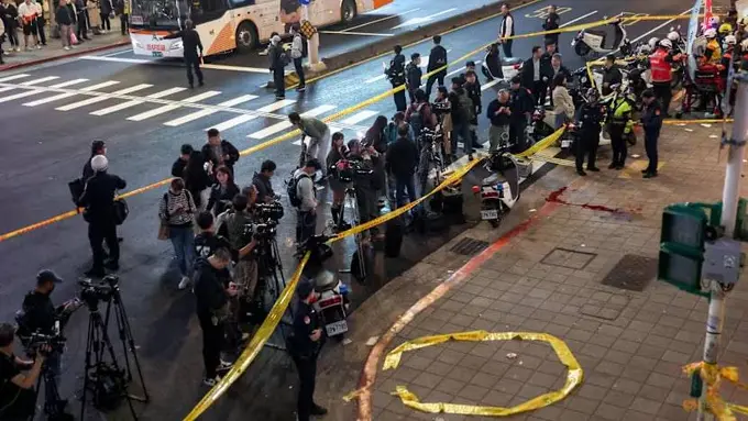 Тайванда эркак одамларга пичоқ билан ҳужум қилди. Қурбонлар бор (видео)