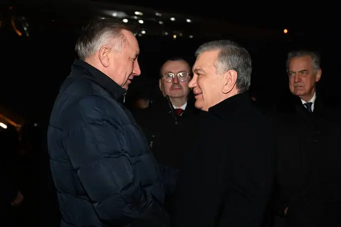 Shavkat Mirziyoyev Rossiyaga amaliy tashrifini yakunlab, Toshkentga joʻnab ketdi