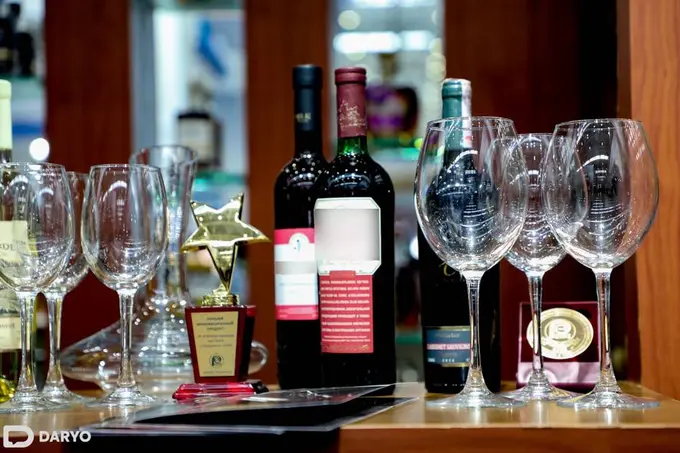 Oʻzbekistonda alkogol mahsulotlari savdosi uchun yigʻim stavkalari 20 foizgacha oshirilishi mumkin