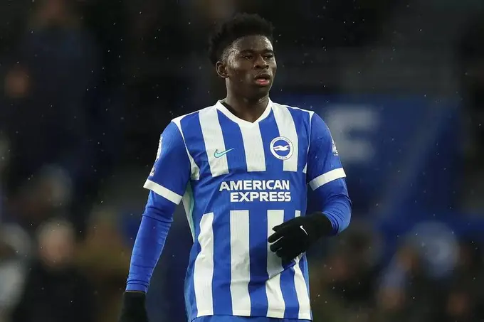 “Liverpul”, “Manchester Yunayted” va “Tottenhem” 22 yoshli futbolchi uchun kurashga kirdi
