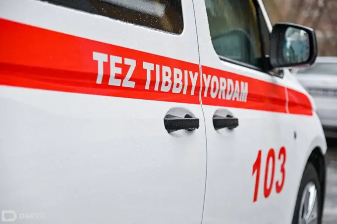 В Навоийской области перевернулся автобус с 47 пассажирами. Есть погибшие