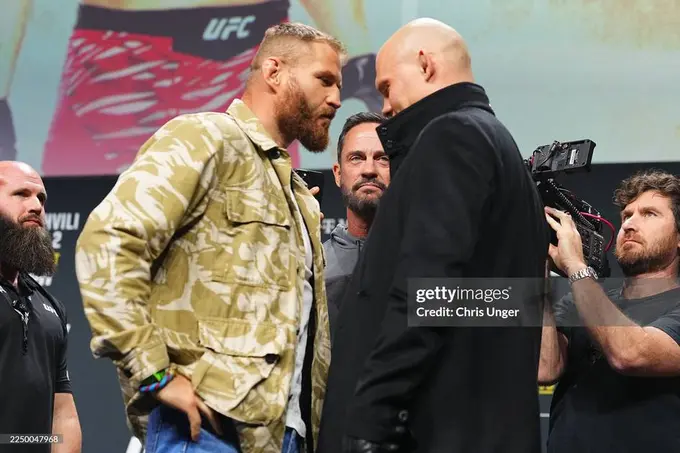 UFC собиқ чемпиони Ян Блахович ўзбекистонлик Богдан Гусков билан реваншга тайёрлигини билдирди