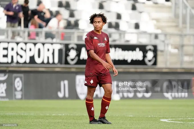 “Mets” futbolchisi Shveysariyadagi yong‘inda sevgilisini qutqarib, qahramonga aylandi