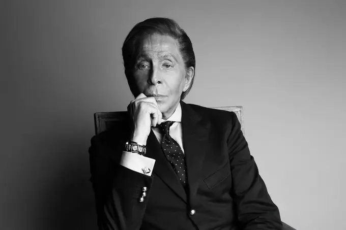 Valentino modalar uyi asoschisi Valentino Garavani vafot etdi