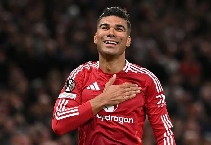 Kazemiro mavsum yakunida “Manchester Yunayted”ni tark etadi