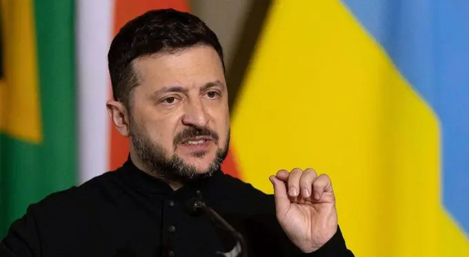 Зеленский: “Украина ҳудудлар масаласида позициясини ўзгартирмади”