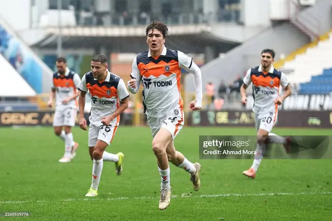 Shomurodov hamda Fayzullayevning “Eyupspor”ga qarshi o‘yini qanday baholandi?