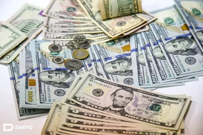 O‘zbekistonda dollar kursi ketma-ket to‘rtinchi kun pastladi