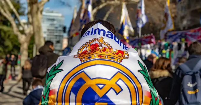 “Real” yozda 6 nafar futbolchi bilan shartnoma imzolaydi
