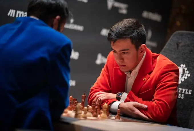 Uzbek grandmaster Abdusattorov wins bronze and $40,000 at Freestyle Chess World Championship