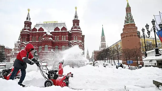 Россия пойтахтида қор қалинлиги 72 йиллик рекордни янгилади