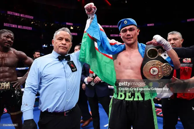 Bektemir Meliqo‘ziyev AQSHdagi boks oqshomida ganalik Sena Agbeko ustidan g‘alaba qozondi (video)