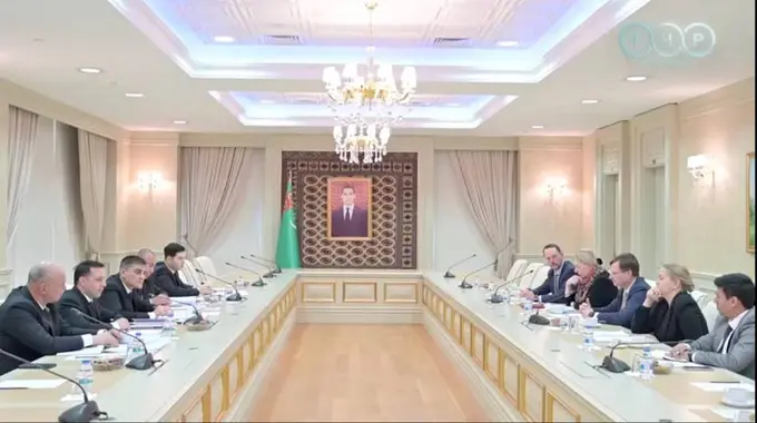 Turkmenistan, EIB discuss financing for 522-km railway upgrade
