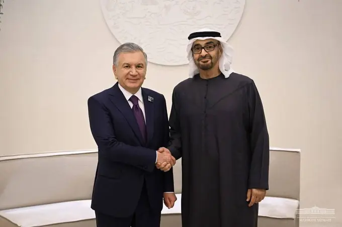 Шавкат Мирзиёев БАА президенти билан Яқин Шарқдаги вазиятни муҳокама қилди