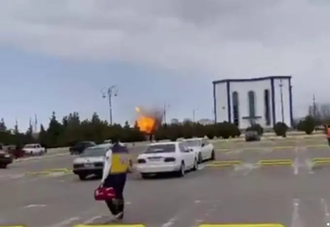 Ozarbayjon hududiga Eron dronlari qulab tushdi (video)