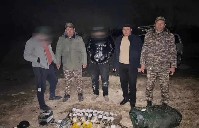 Тошкент вилоятида электр токи ёрдамида балиқ овлаганлар қамалди