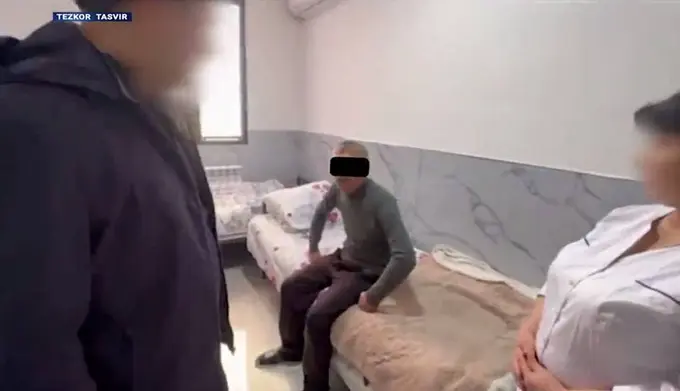 Toshkentda xususiy klinikada davolanayotgan bemorning yonidan 1,3 kilo gashish topildi (video)
