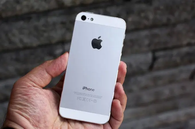 Apple ikkita iPhone modelini eskirgan qurilmalar ro‘yxatiga kiritdi
