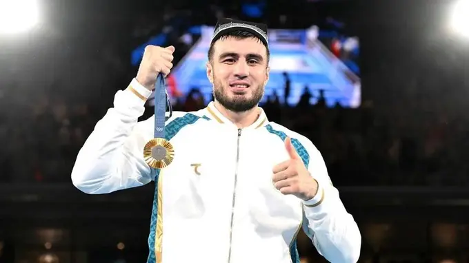 The Ring nashri bokschilar reytingini yangiladi: Usik yetakchi, Jalolov kuchli o‘nlikda