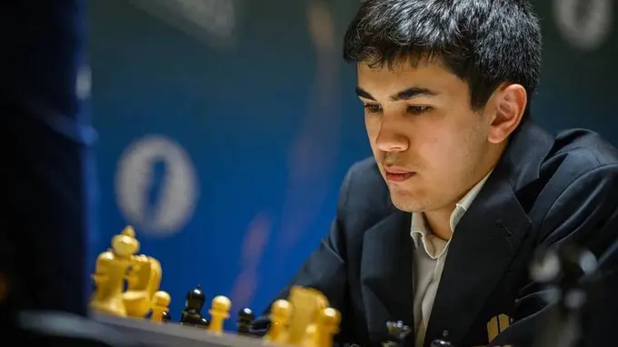 Жавохир Синдаров повысил свою позицию в рейтинге FIDE