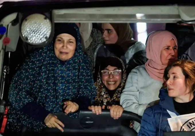Isroil 90 nafar falastinlik mahbusni ozod qildi (video) 