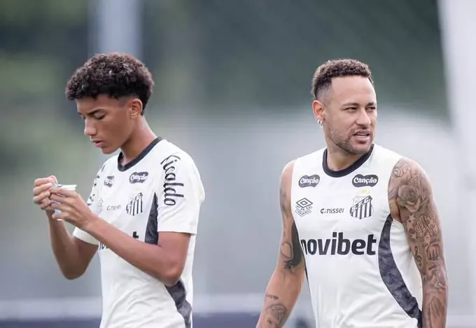 “Santos” mashg‘ulotida Neymar va jamoadoshi o‘rtasida mojaro yuz berdi