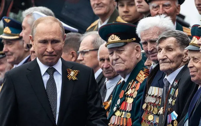 Кремль парадга борадиганлар рўйхатини эълон қилди. Улар орасида Марказий Осиё президентлари йўқ