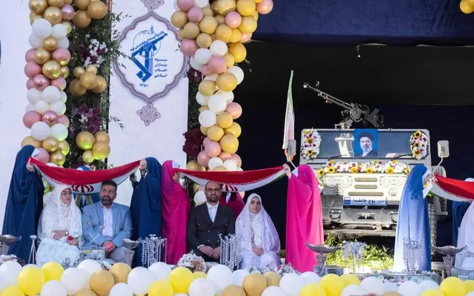 Eronda urushda o‘zini “qurbon qilish”ga rozi bo‘lgan juftliklar uchun ommaviy to‘y o‘tkazildi