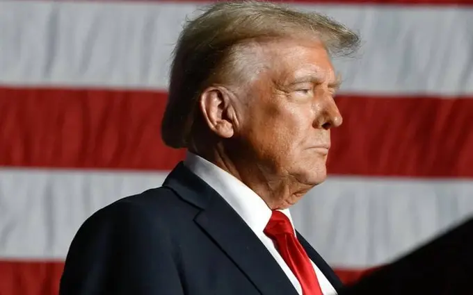 Трамп АҚШ миллий хавфсизлик вакиллари билан Эрон юзасидан кейинги қадамларни муҳокама қилди — CNN