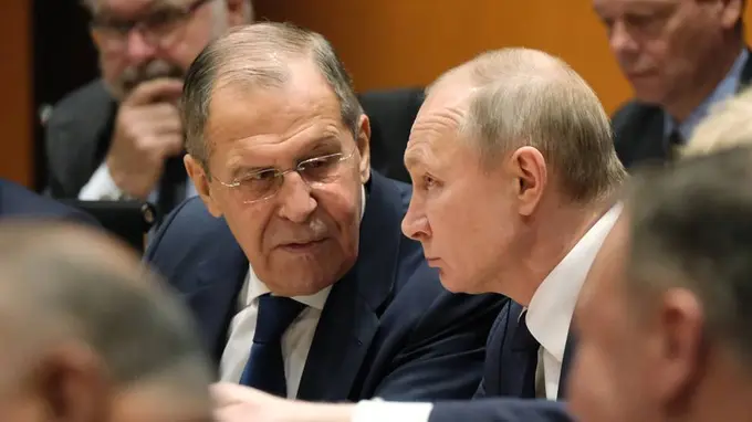 Putin armiyaga Kiyevni muntazam o‘qqa tutishni buyurdi