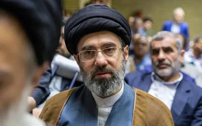 “AQSHning endi Fors ko‘rfazida xavfsiz boshpanasi bo‘lmaydi” — Mojtaba Xomanaiy