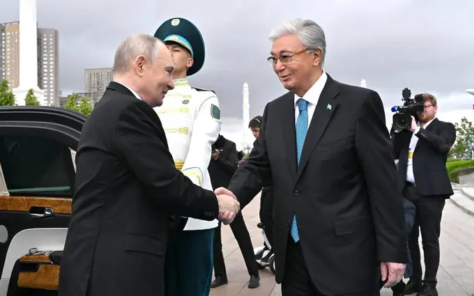 Kazakhstan, Russia sign package of nuclear, transport and financial agreements during Putin’s state visit