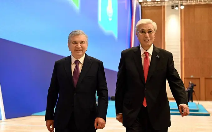 Uzbekistan, Kazakhstan sign roadmap for trade economic cooperation across multiple sectors
