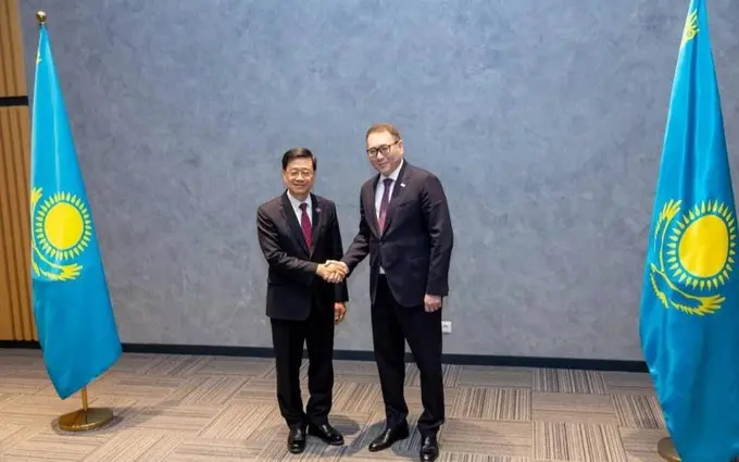 Kazakhstan and Hong Kong discuss trade, investment, and gold market cooperation