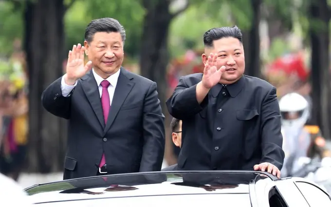 Si Szinpin yetti yil ichida ilk bor Shimoliy Koreyaga tashrif buyuradi