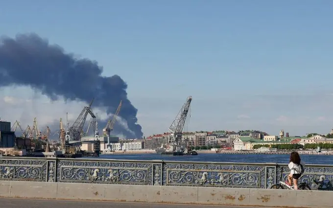 Ukraina dronlari Sankt Peterburg va Leningradga hujum qildi