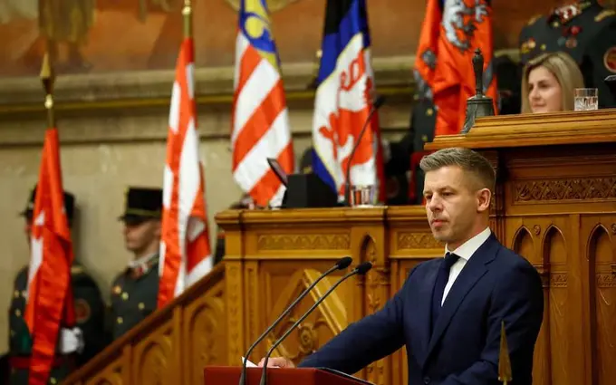 Венгрия учта давлат фуқароларига ишчи виза беришни тўхтатди