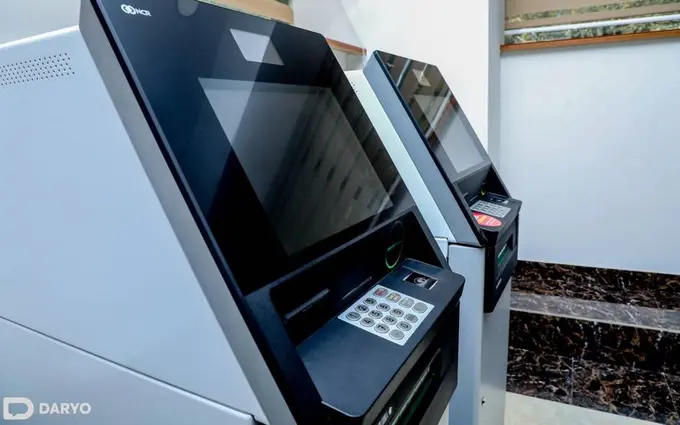 Farg‘onada 113 nafar mijoz va bank mablag‘ini o‘zlashtirgan bank xodimi 8,5 yilga qamaldi