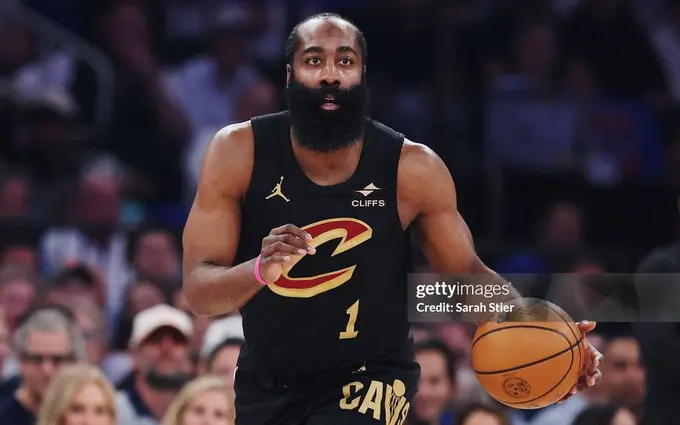 Olimpiada chempioni Jeyms Harden qurol saqlash ayblovi bilan qo‘lga olindi