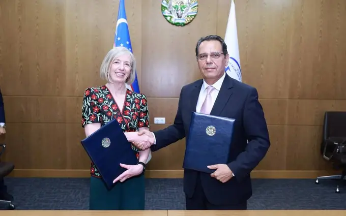 Uzbekistan signs AI-powered English learning partnership with UK-based Efekta