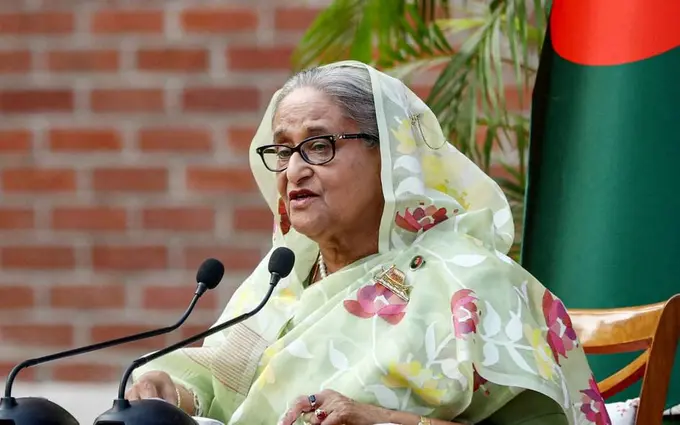 Bangladesh sobiq bosh vaziri o‘lim hukmiga qaramay, vataniga qaytishga so‘z berdi