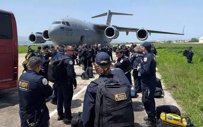АҚШ Венесуэладаги зилзила оқибатларини бартараф этишга 900 дан ортиқ ҳарбий сафарбар этди